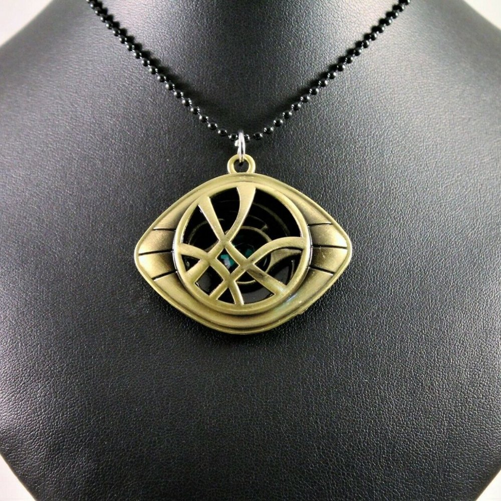 Marvel Dr. Strange Eye of Agamotto Necklace - Picture 2 of 6